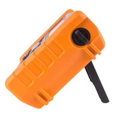 Compacte grondweerstandstester met LCD-scherm en meerdere testmodi voor grondsysteemanalyse